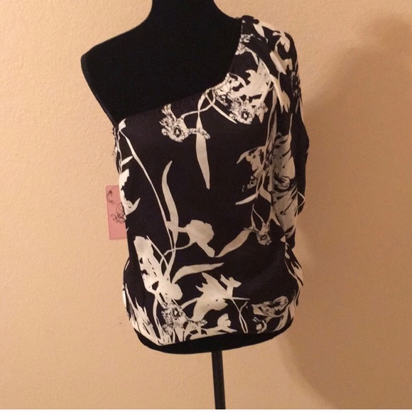 3 New dresses 👗👗👗 for - Picture 3 of 8